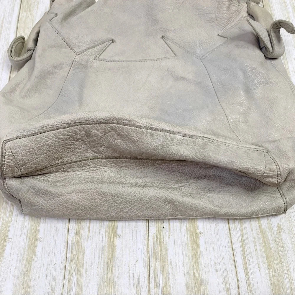 Liebeskind Medusa Hyena Gray Hobo Bag